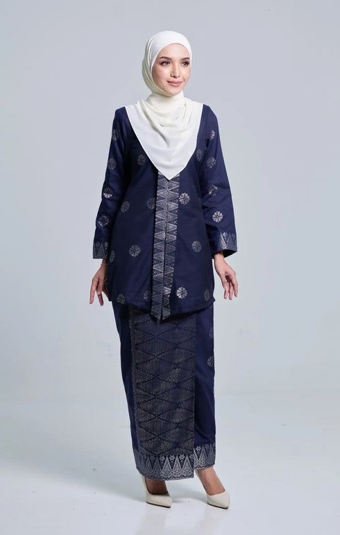 Model wearing Seroja Kebaya Blue Black Silver displaying overall styling and drape