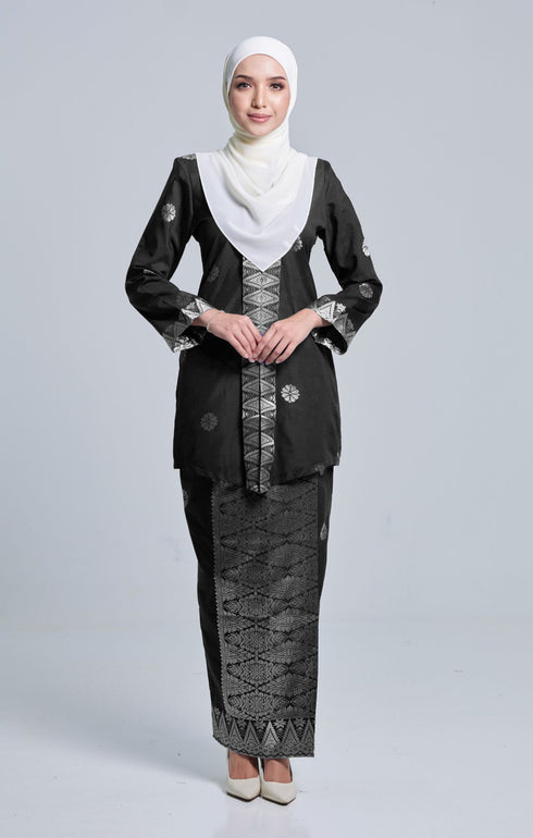 Model wearing Seroja Kebaya Black Silver displaying overall styling and drape