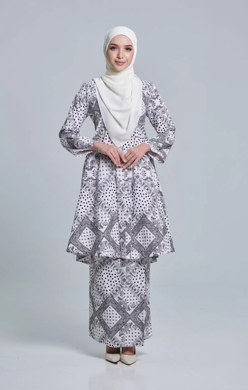 Front view Kebarung Black White showing pasley printed cotton design and standard fit
