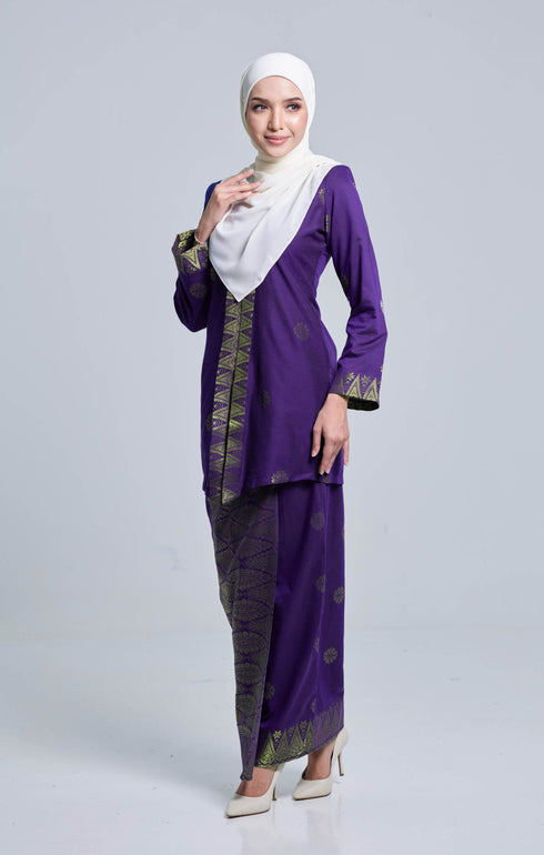 Front view Seroja Kebaya Purple Gold showing kebaya moden songket design and fit